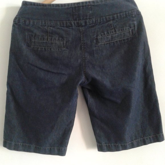 AMERICAN RAG Sailor Button Style pocketed (5) Walking shorts - Size 5 - Picture 6 of 8